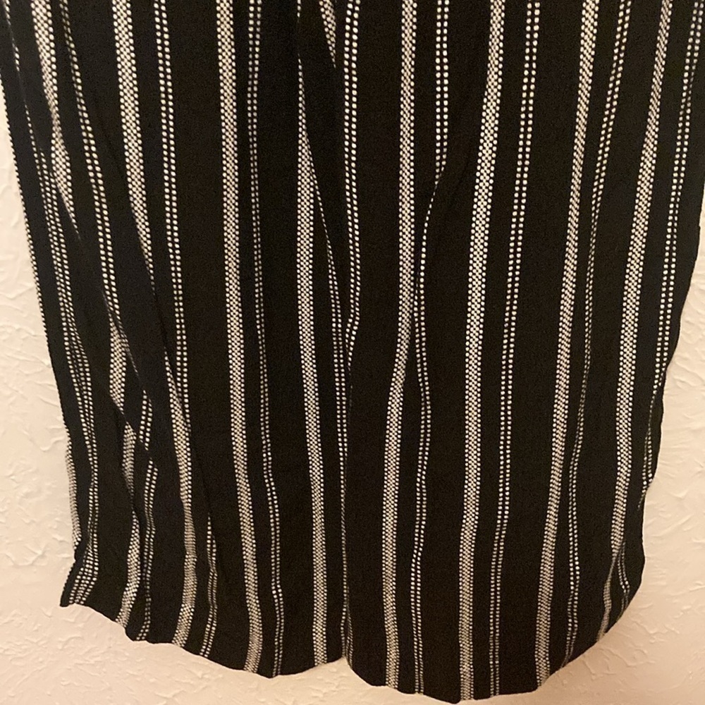 LOFT Fluid Wide Leg Ankle Pants - Picture 7 of 9